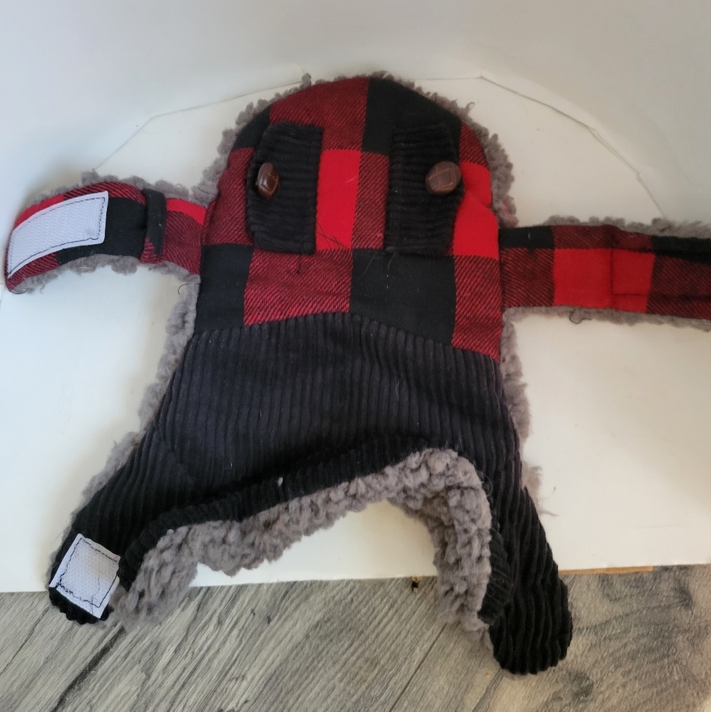 Small Dog Cozy Buffalo Plaid Gray Sherpa Lining Velcroe Closure Coat